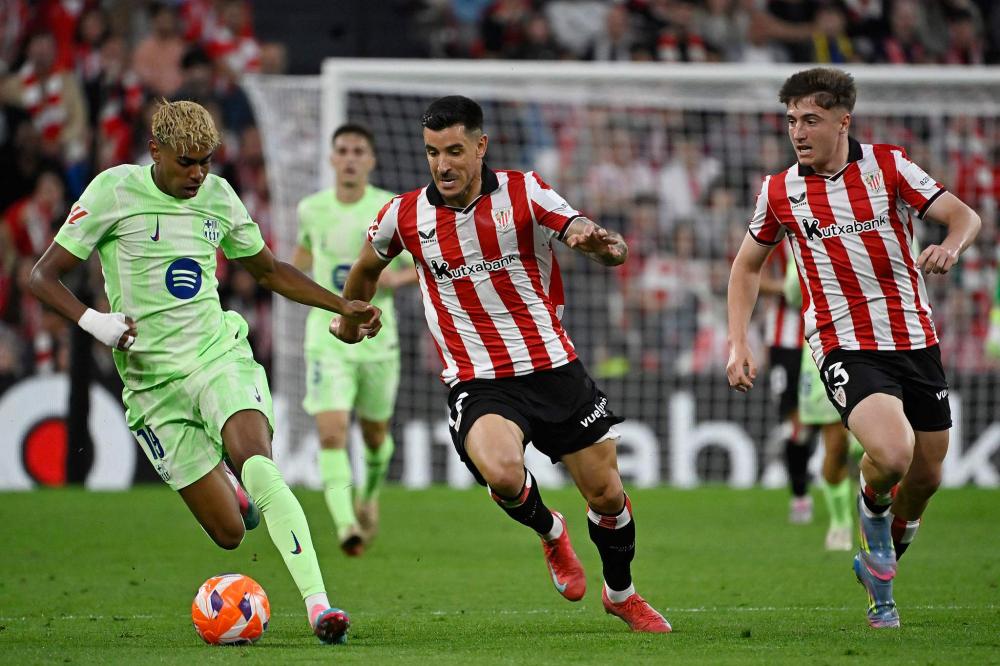 湖人本赛季输掉的7场比赛最少一场输10分，场均输17.7分