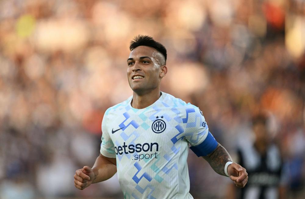 德保罗夺得职业生涯首个联赛冠军，此前已拿下世界杯+美洲杯